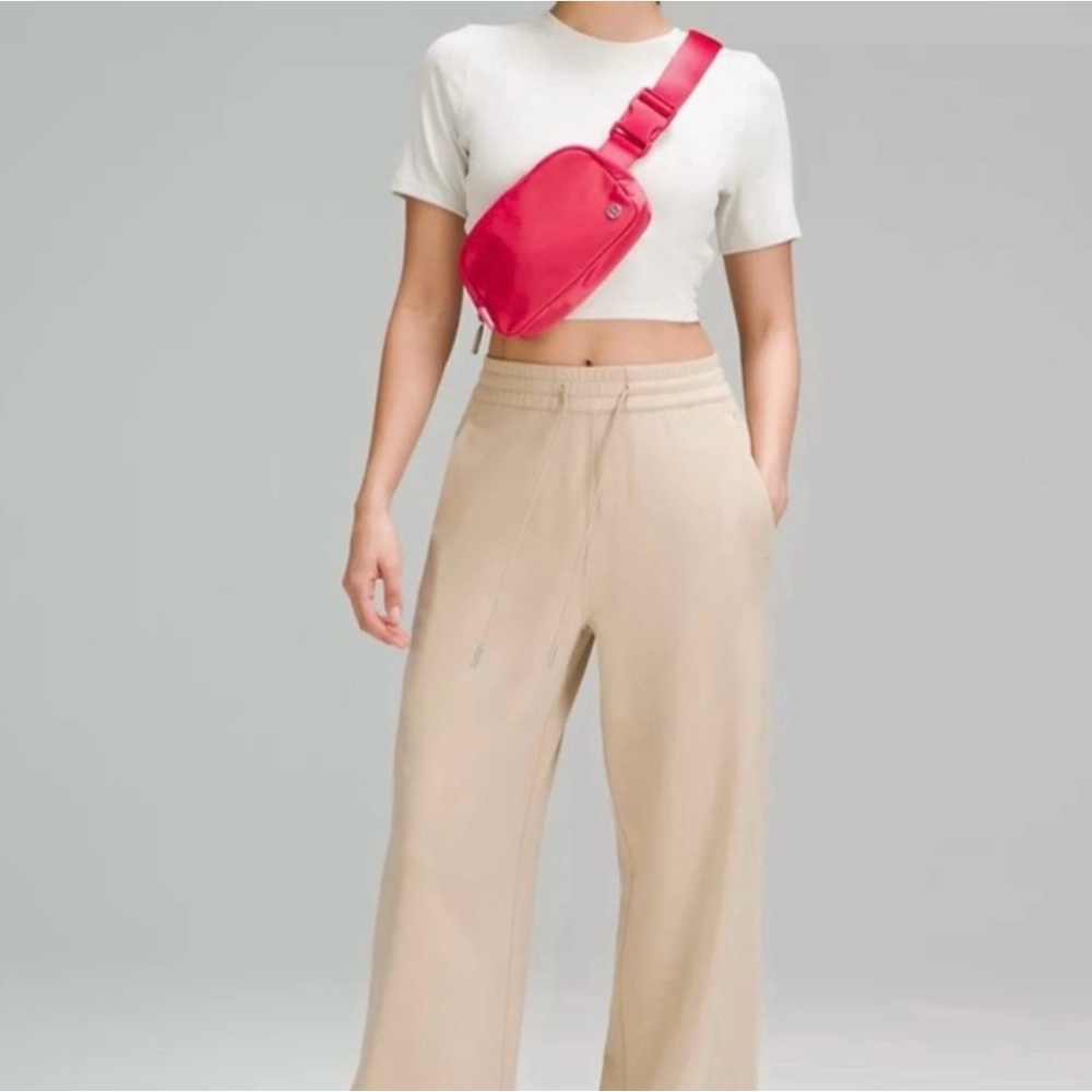 Lululemom Pink Belt Bag